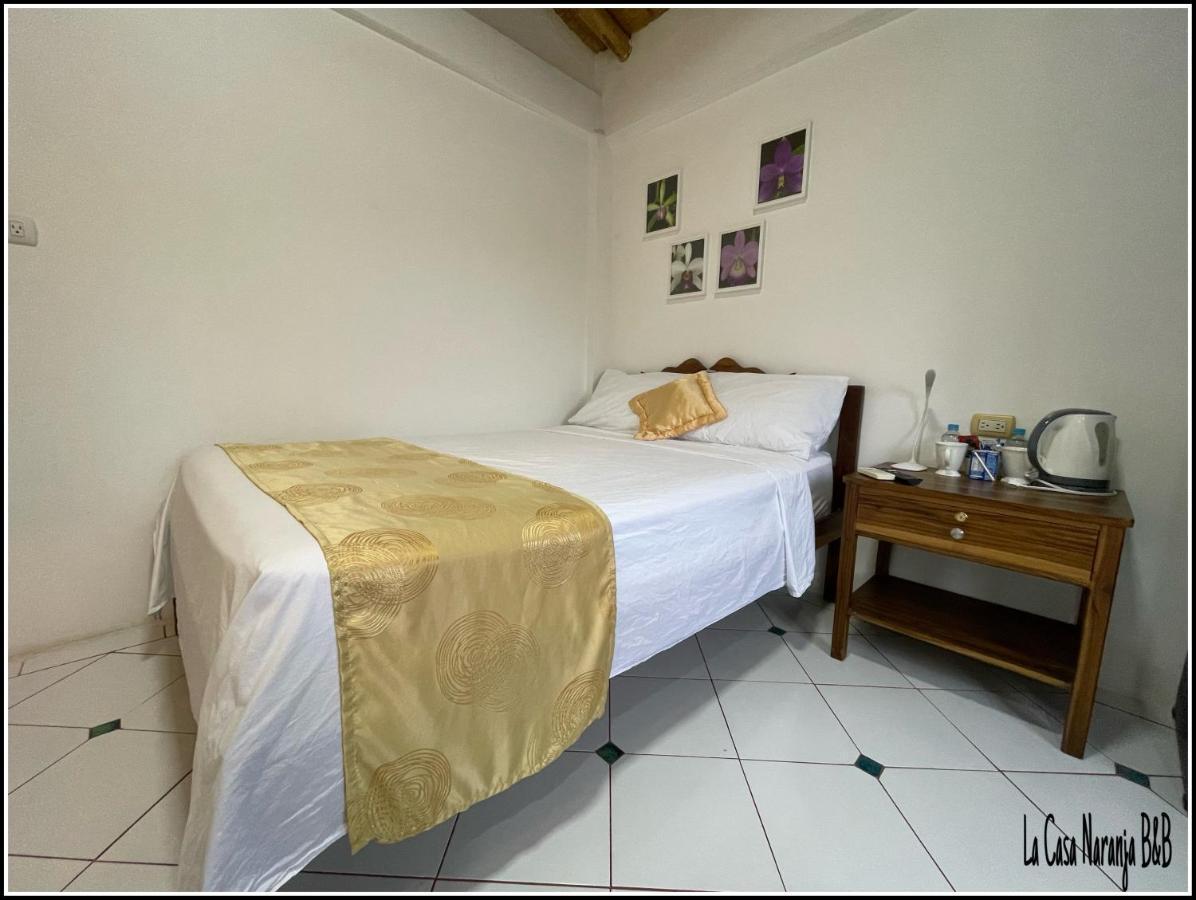 La Casa Naranja Bed And Breakfast Olón Dış mekan fotoğraf