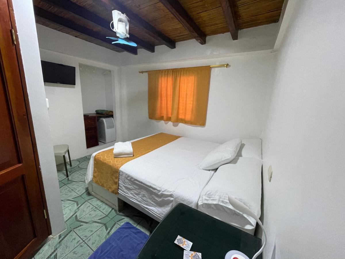 La Casa Naranja Bed And Breakfast Olón Dış mekan fotoğraf